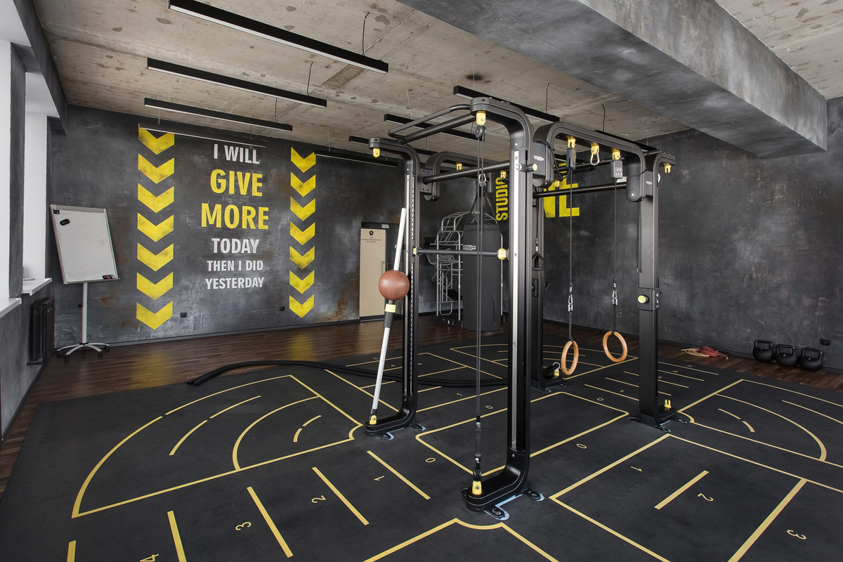 8. Зал функционального тренинга с использованием станции Omnia от Technogym (Италия).